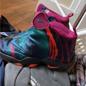 Retro Nike “The Glove” size 11